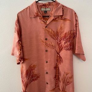 Small Tommy Bahama 100% silk Hawaiian shirt